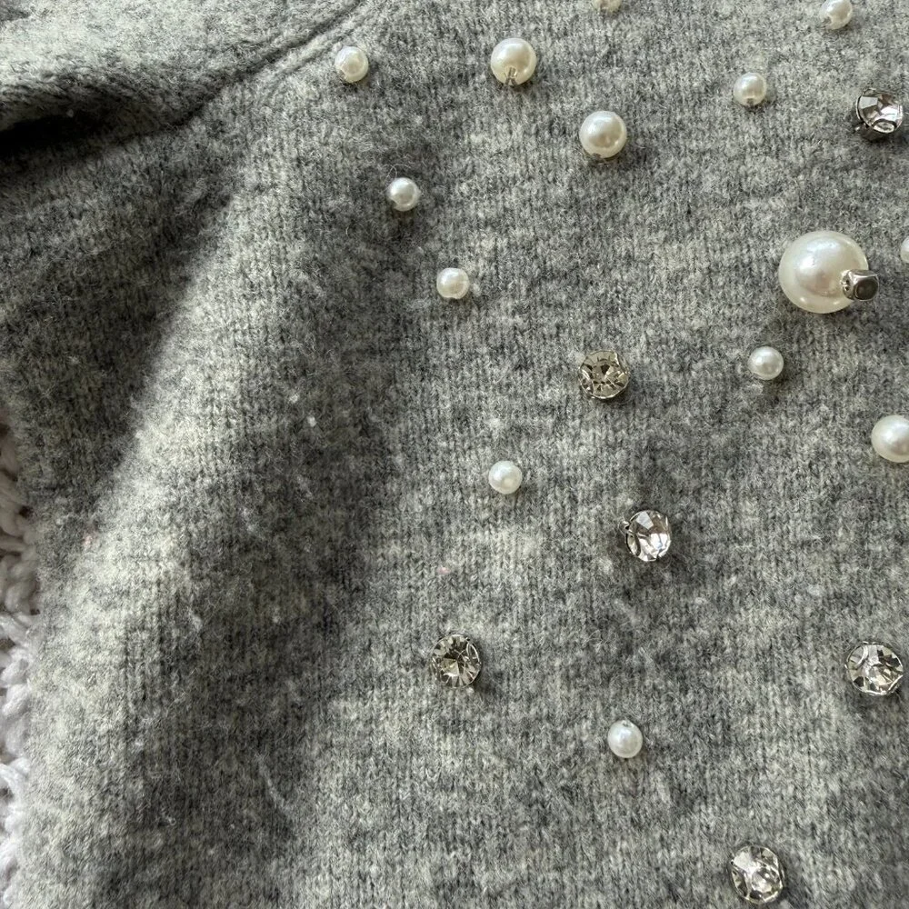Kate Spade Embellished Sweater (Size L Great Condition) - Picture 13 of 16